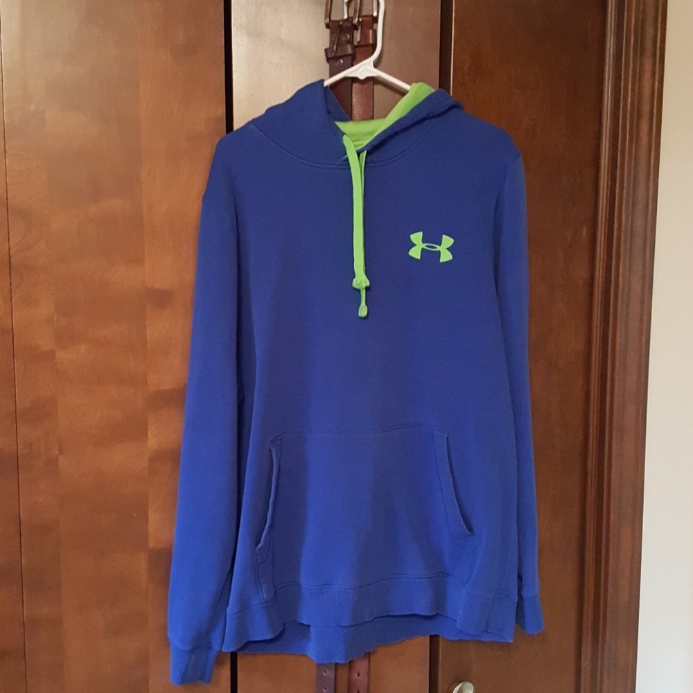 Mens XL UA hoodie